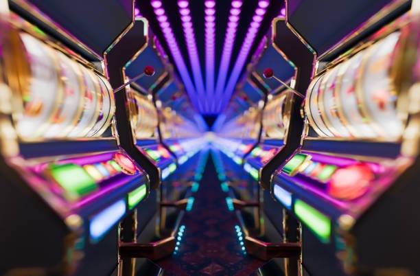 Crash game cash-out interface during active round